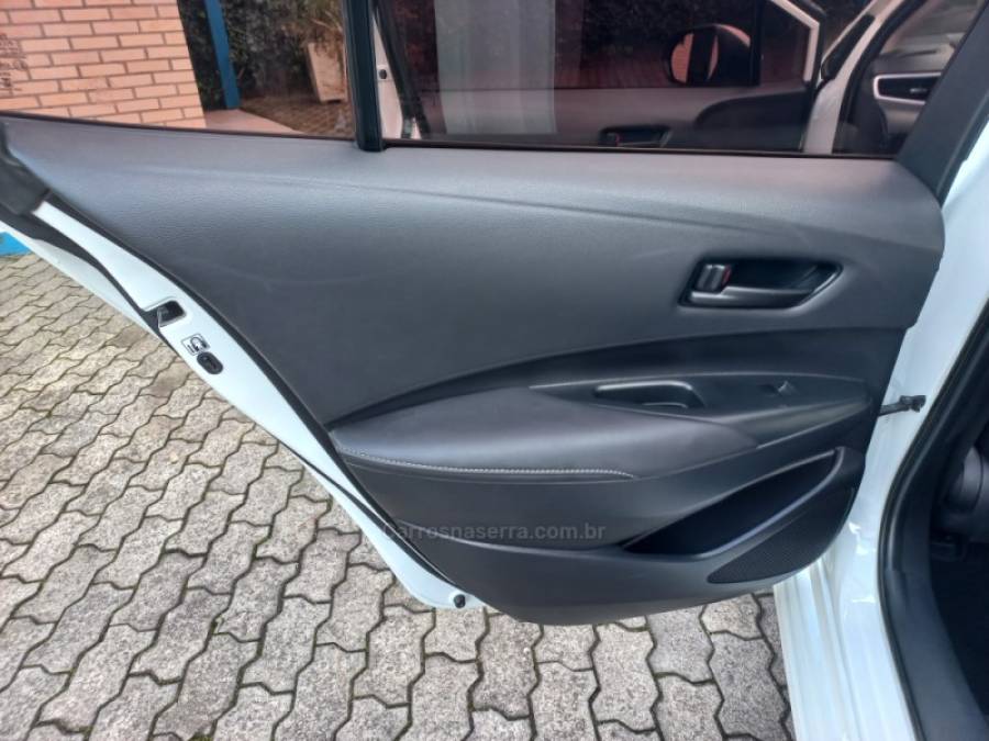 TOYOTA - COROLLA - 2020/2020 - Branca - R$ 118.990,00