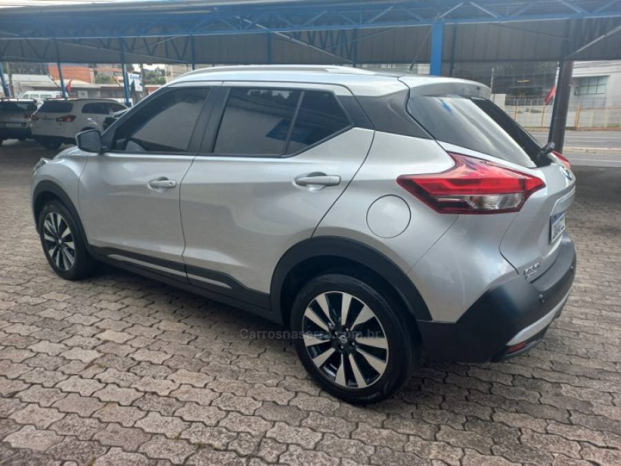 NISSAN - KICKS - 2021/2021 - Prata - R$ 91.500,00