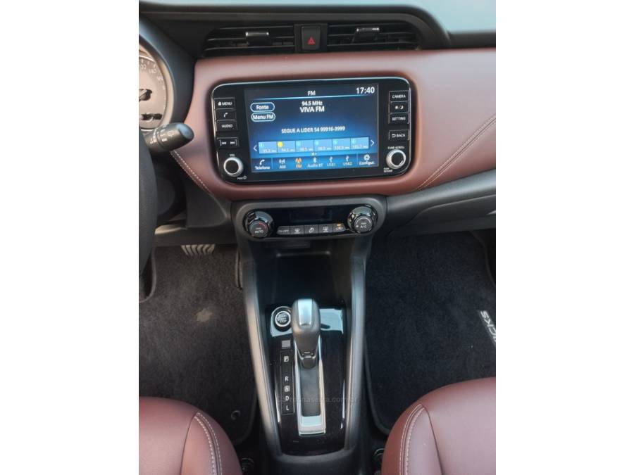 NISSAN - KICKS - 2022/2022 - Branca - R$ 99.900,00