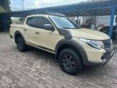 MITSUBISHI - L200 TRITON - 2022/2023 - Branca - R$ 209.000,00