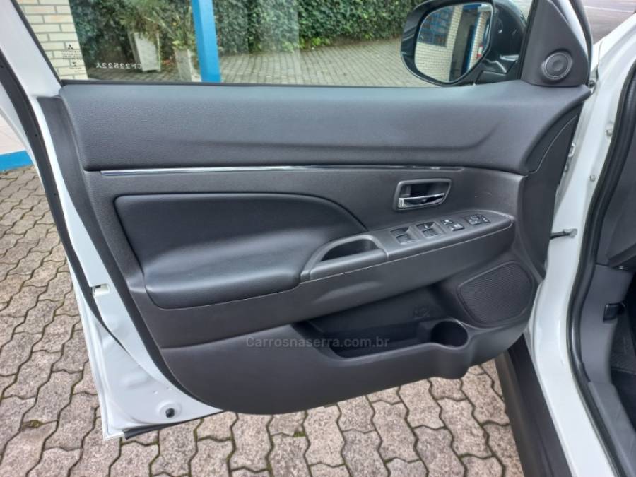 MITSUBISHI - ASX - 2016/2016 - Branca - R$ 86.900,00