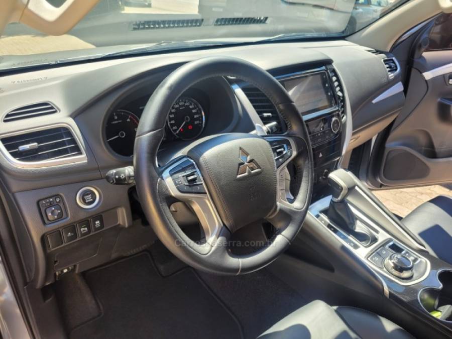 MITSUBISHI - PAJERO SPORT - 2020/2020 - Cinza - R$ 219.000,00