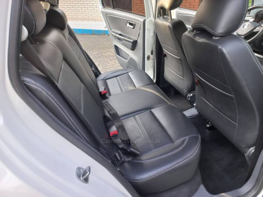 VOLKSWAGEN - SPACEFOX - 2018/2018 - Branca - R$ 57.500,00