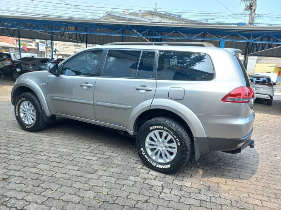 MITSUBISHI - PAJERO DAKAR - 2018/2018 - Prata - R$ 170.000,00