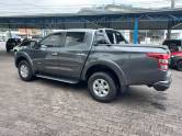 MITSUBISHI - L200 TRITON - 2018/2018 - Cinza - R$ 147.900,00