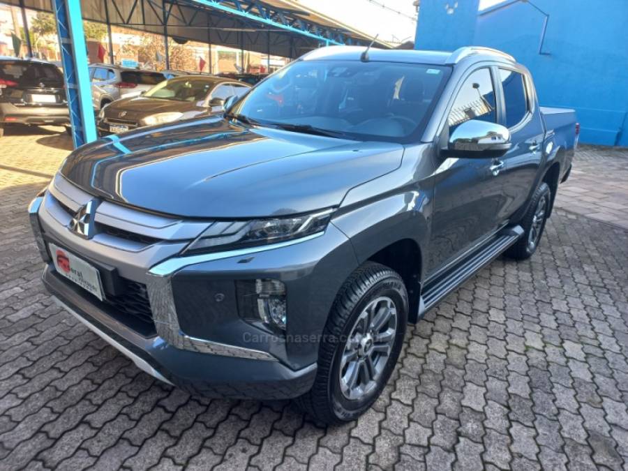 MITSUBISHI - L200 TRITON - 2022/2022 - Cinza - R$ 195.000,00