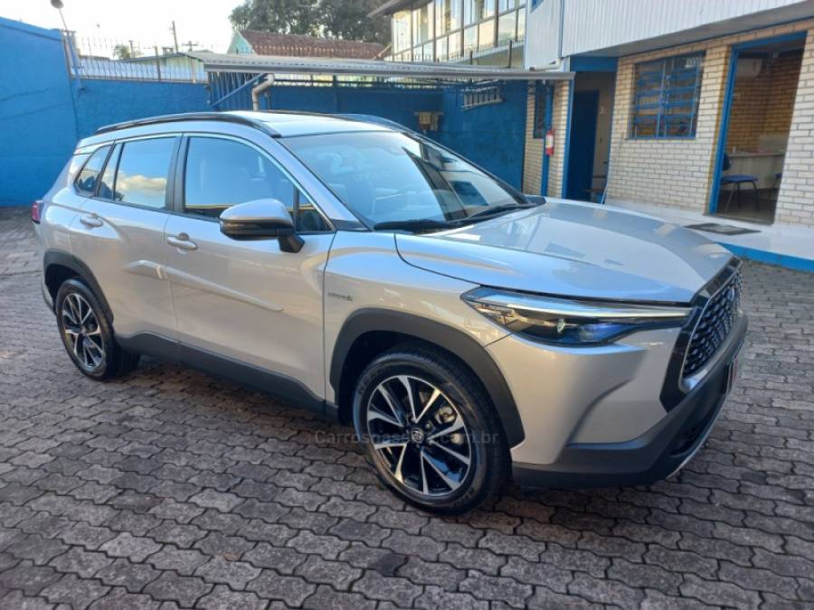 TOYOTA - COROLLA - 2022/2022 - Prata - R$ 149.990,00