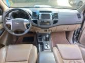 TOYOTA - HILUX SW4 - 2013/2013 - Prata - R$ 135.000,00