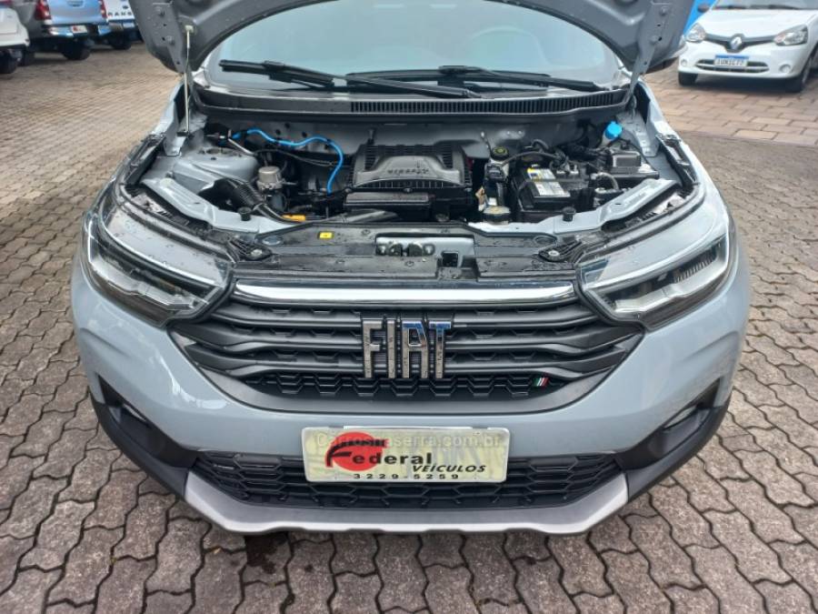 FIAT - STRADA - 2023/2023 - Cinza - R$ 117.990,00