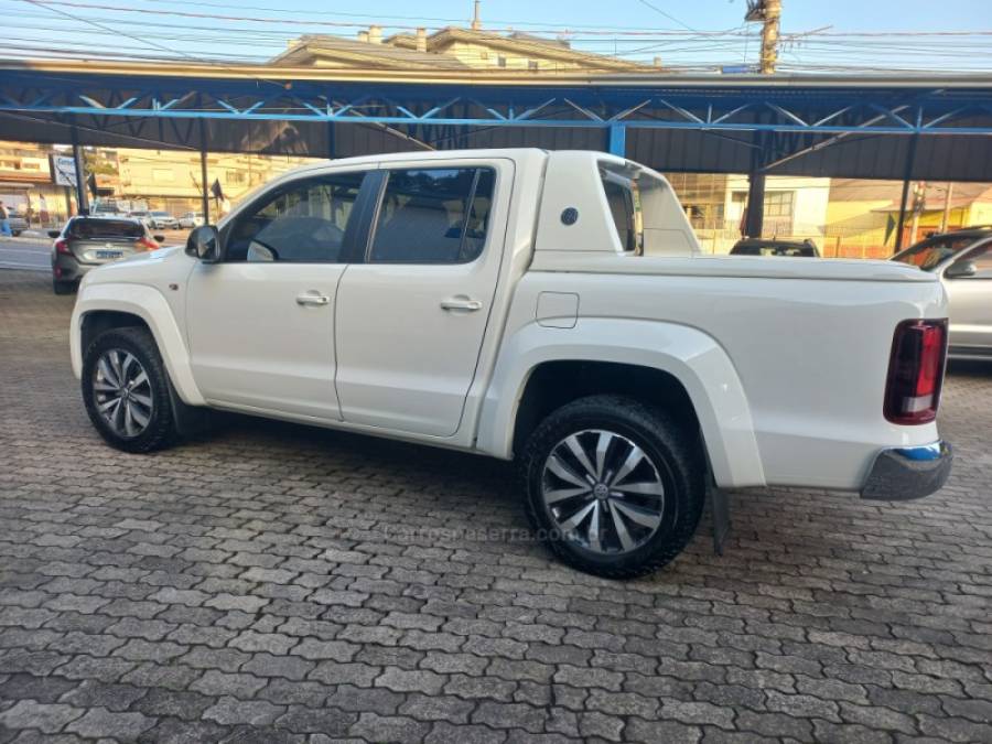 VOLKSWAGEN - AMAROK - 2020/2020 - Branca - R$ 178.800,00