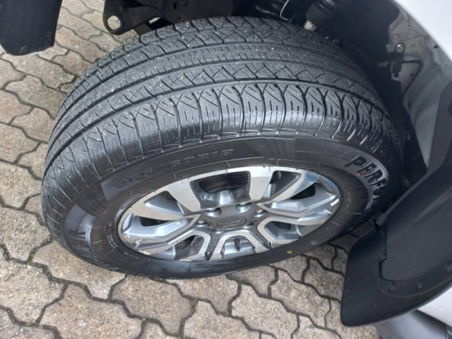 FORD - RANGER - 2021/2021 - Branca - R$ 176.000,00