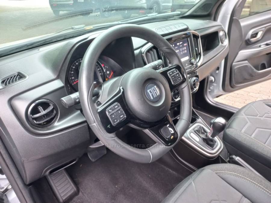 FIAT - STRADA - 2023/2023 - Cinza - R$ 116.990,00