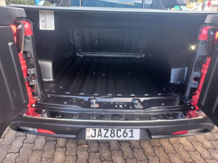 FIAT - TORO - 2022/2022 - Vermelha - R$ 139.900,00