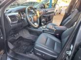 TOYOTA - HILUX - 2023/2023 - Cinza - R$ 265.990,00