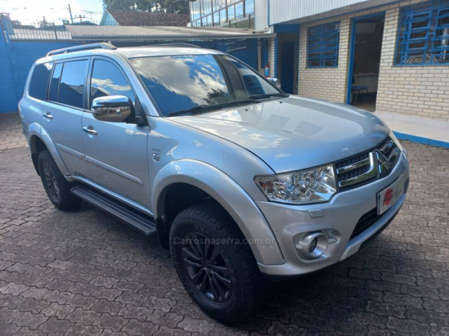 MITSUBISHI - PAJERO DAKAR - 2016/2016 - Prata - R$ 102.990,00