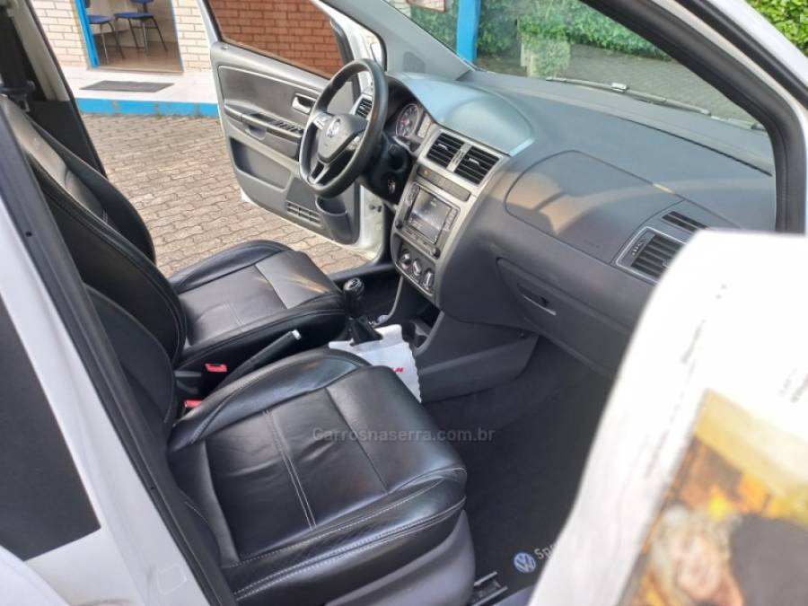 VOLKSWAGEN - SPACEFOX - 2018/2018 - Branca - R$ 57.500,00