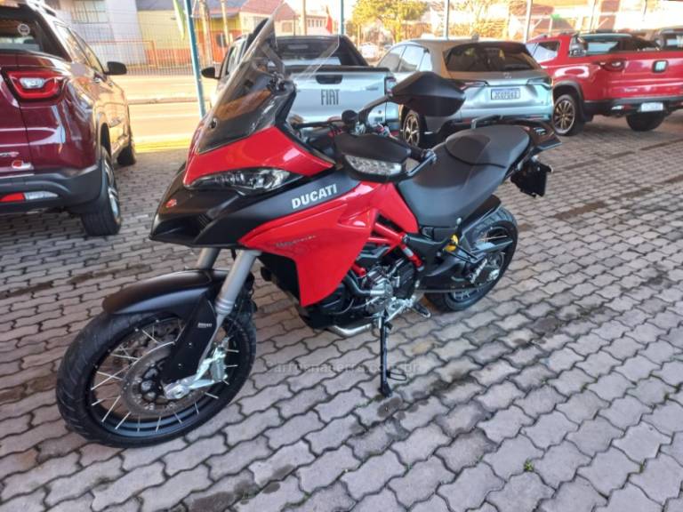 DUCATI - MULTISTRADA 950S - 2021/2021 - Vermelha - R$ 59.900,00