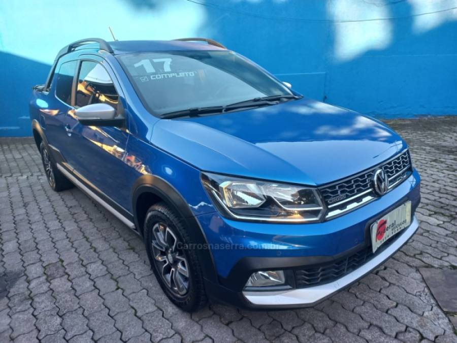 VOLKSWAGEN - SAVEIRO - 2017/2017 - Azul - R$ 77.500,00