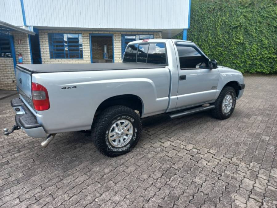 CHEVROLET - S10 - 2002/2003 - Prata - R$ 66.000,00