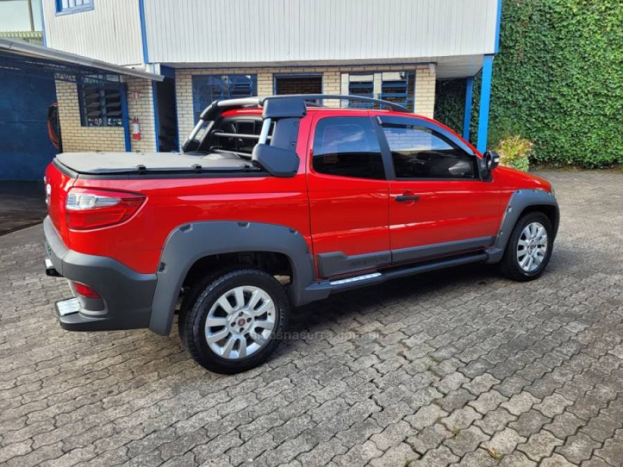 FIAT - STRADA - 2016/2016 - Vermelha - R$ 72.999,00