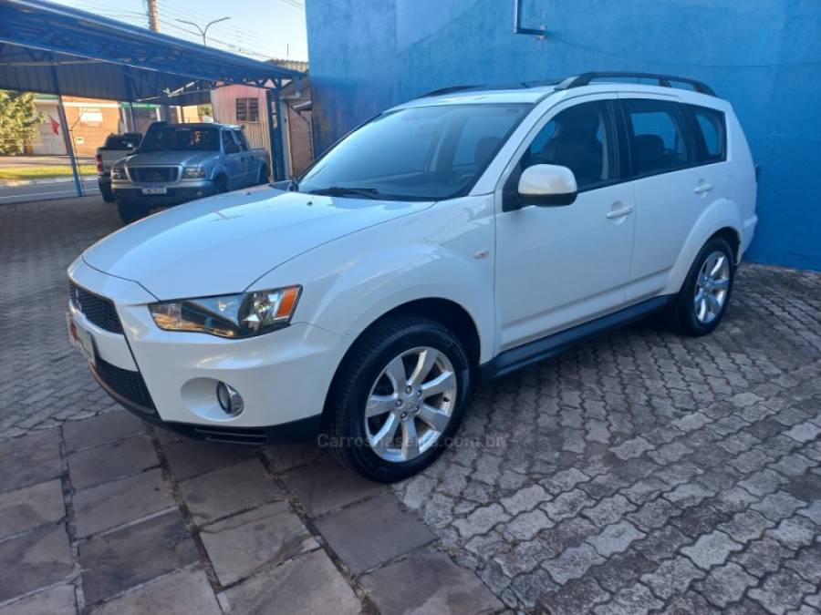 MITSUBISHI - OUTLANDER - 2011/2011 - Branca - R$ 64.000,00