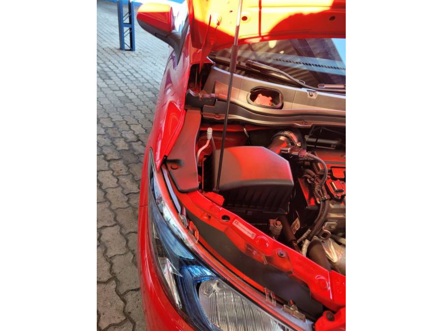 CHEVROLET - PRISMA - 2016/2016 - Vermelha - R$ 55.000,00