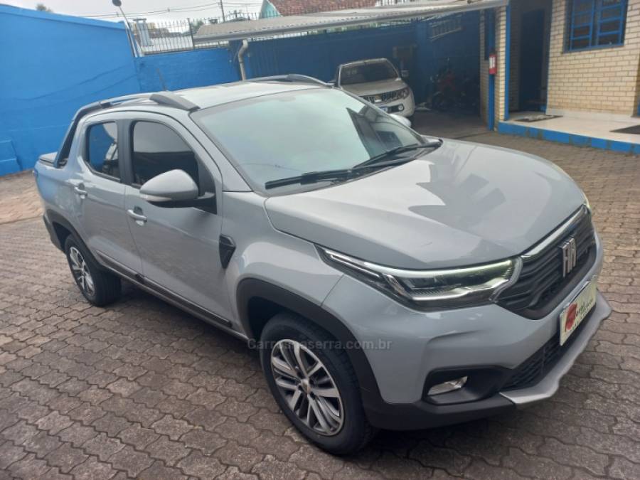 FIAT - STRADA - 2023/2023 - Cinza - R$ 116.990,00