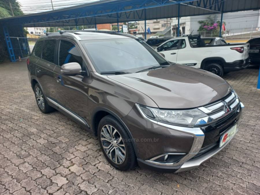 MITSUBISHI - OUTLANDER - 2017/2017 - Cinza - R$ 139.900,00