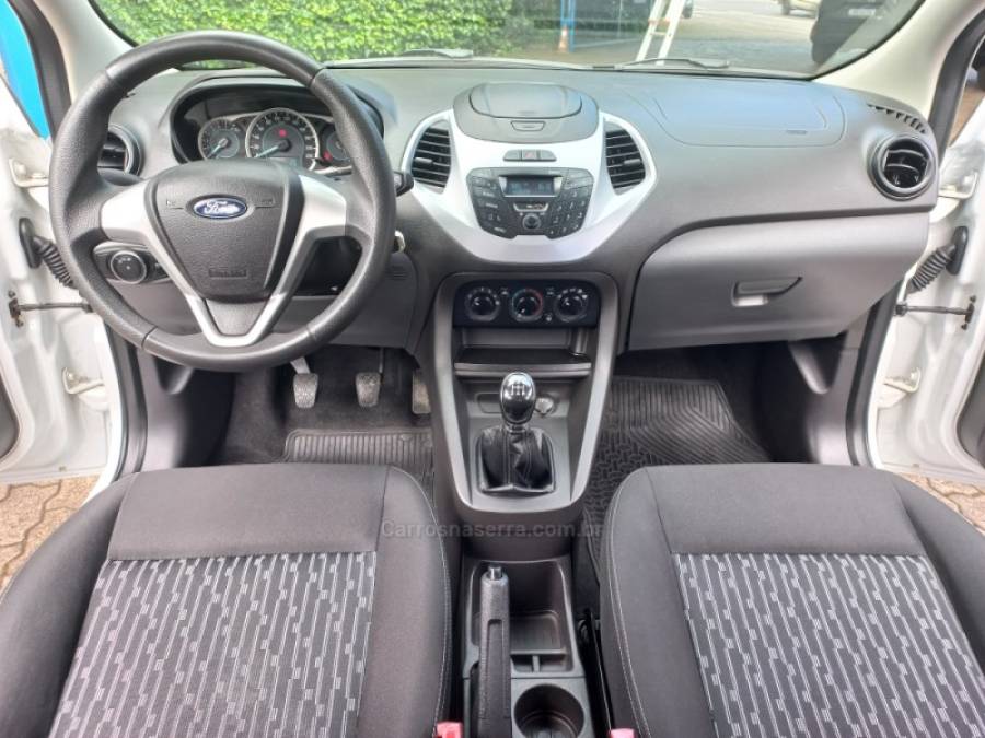 FORD - KA - 2018/2018 - Branca - R$ 43.990,00
