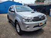 TOYOTA - HILUX SW4 - 2009/2009 - Prata - R$ 109.900,00