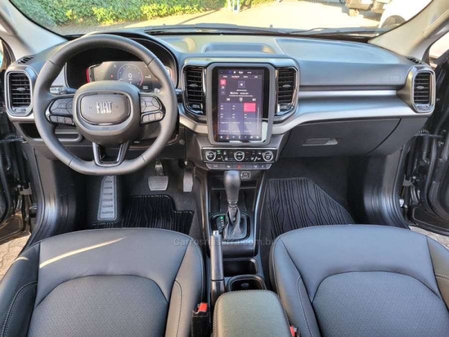 FIAT - TORO - 2025/2025 - Cinza - R$ 152.990,00